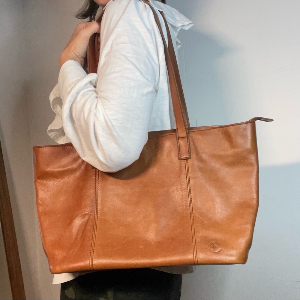 Civil Alchemy St. Louis Classic Leather Tote Bag - Picture 3 of 16